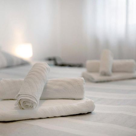 Fronte Mare - Marina Di Andora Apartment Екстериор снимка